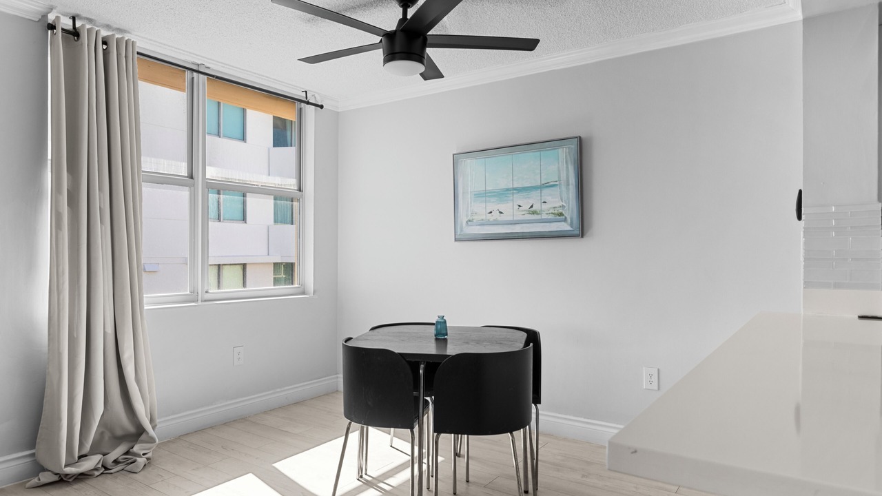 Photo of Patio Balcony in Bay Harbor Islands