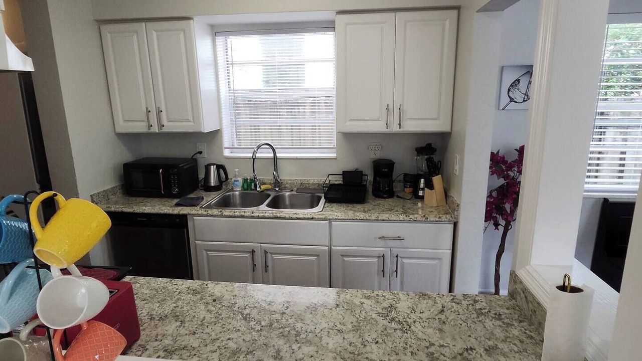 Photo of Kitchen in Southwest Coconut Grove