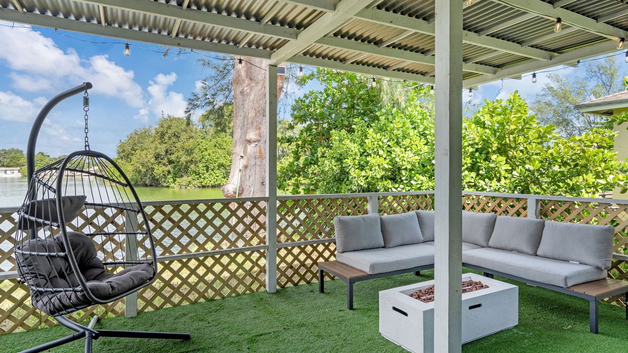 Photo of Patio Balcony in Pembroke Park