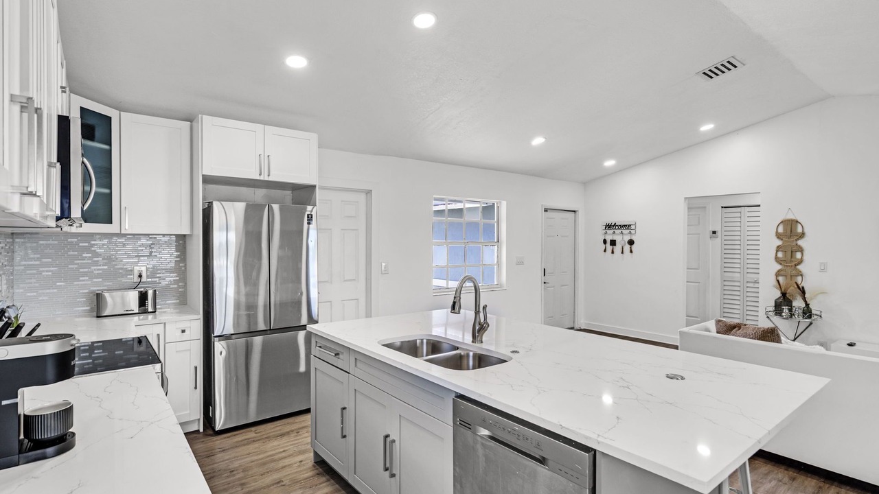 Photo of Kitchen in Pembroke Park