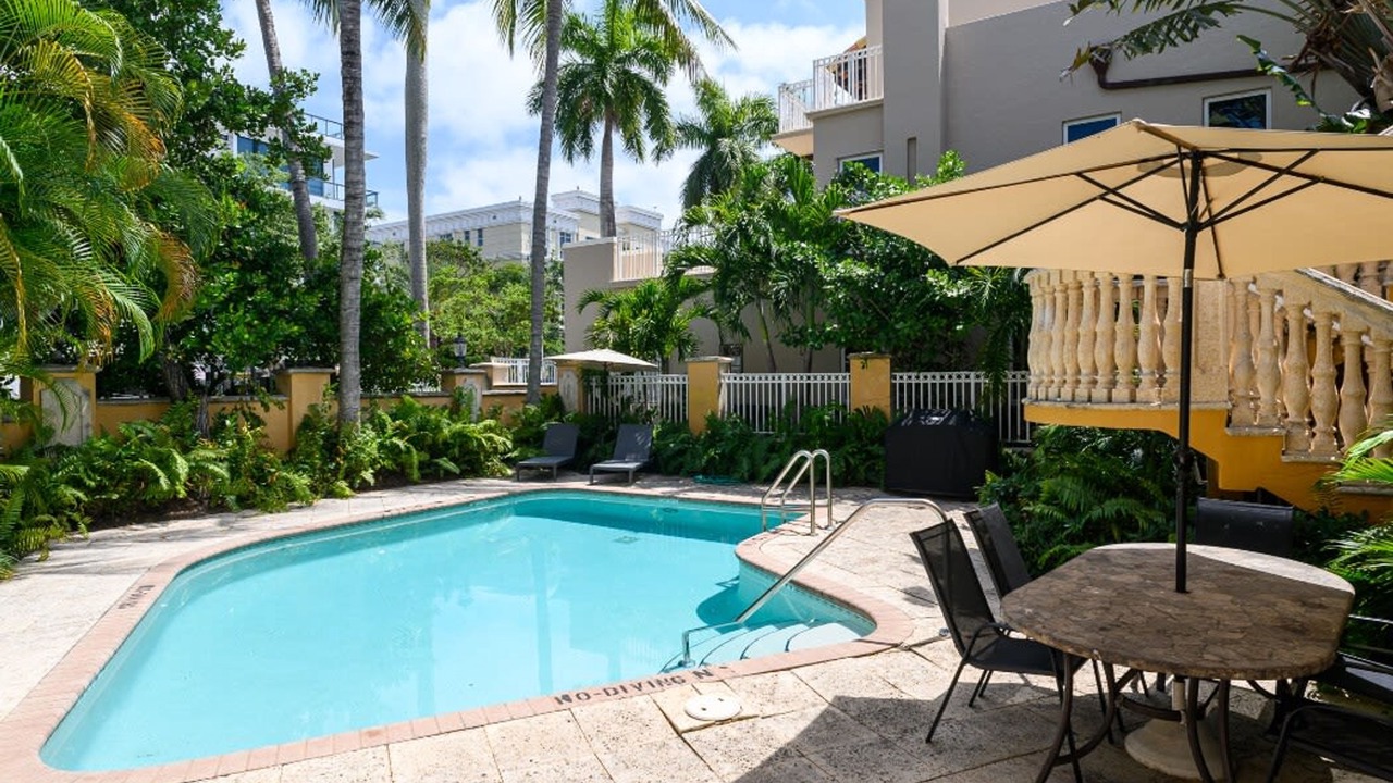 Photo of Outdoor in Hendricks and Venice Isles
