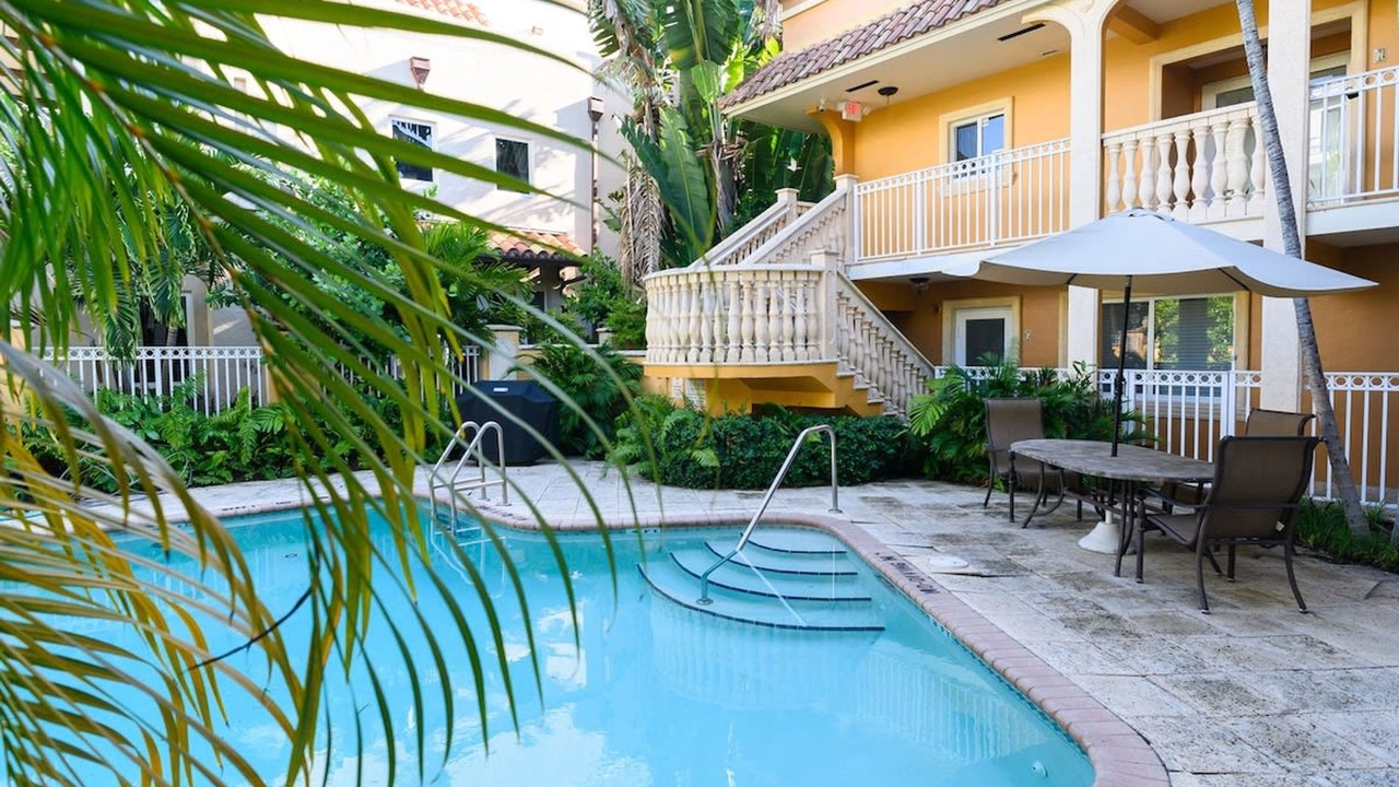 Photo of Outdoor in Hendricks and Venice Isles