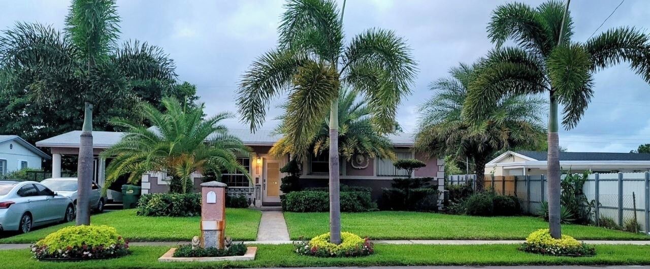 Photo of Outdoor in Miami Gardens