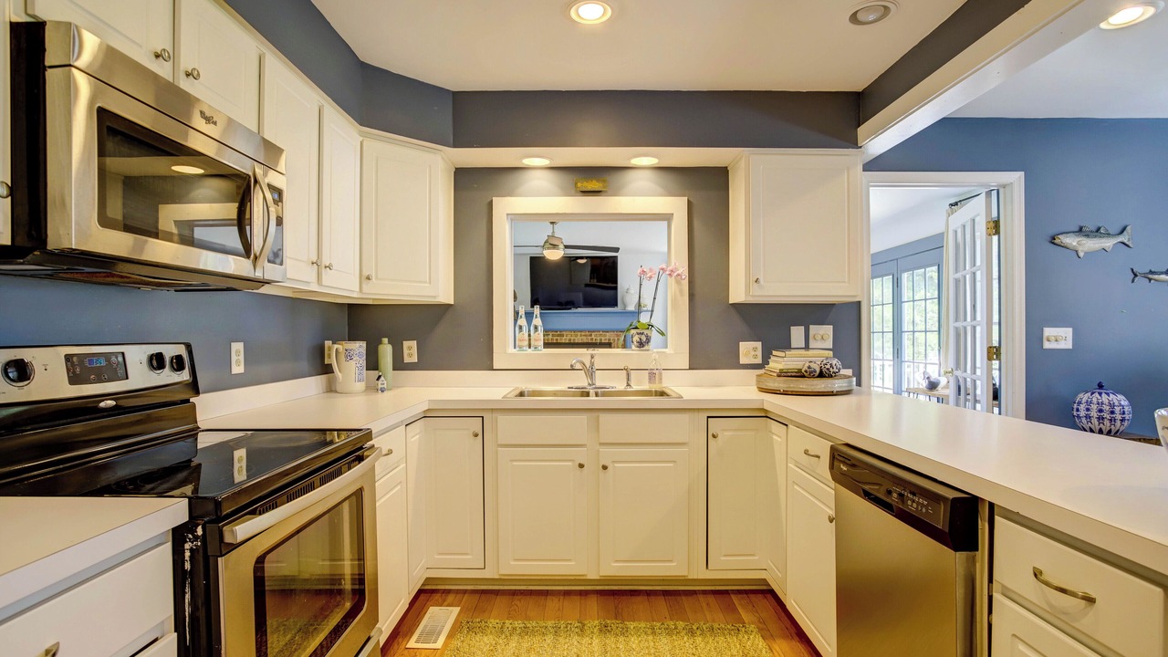 Photo of Kitchen in Greenbush