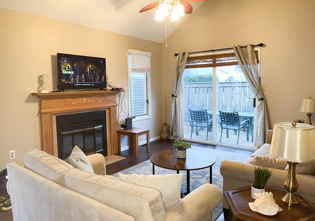 Photo of Livingroom in Lower Township