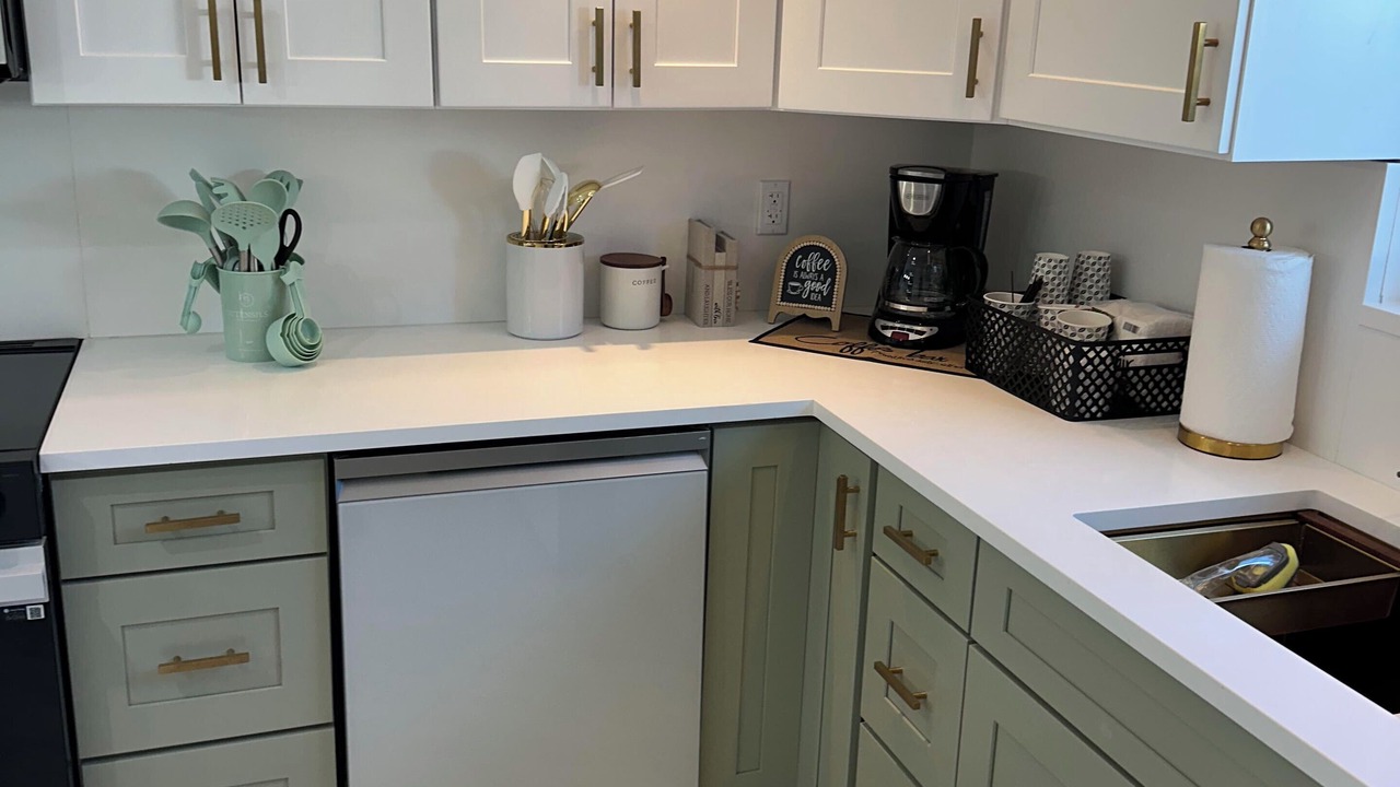 Photo of Kitchen in Survey Creek