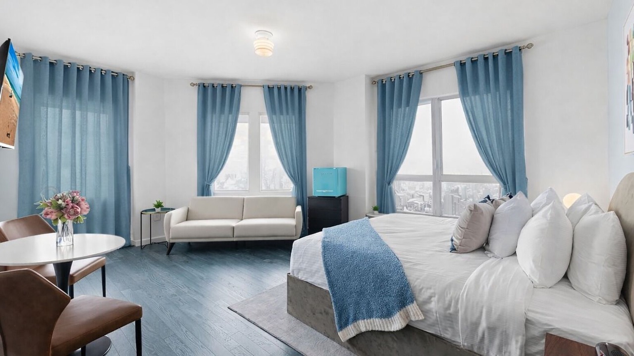 Photo of Bedroom in West Avenue