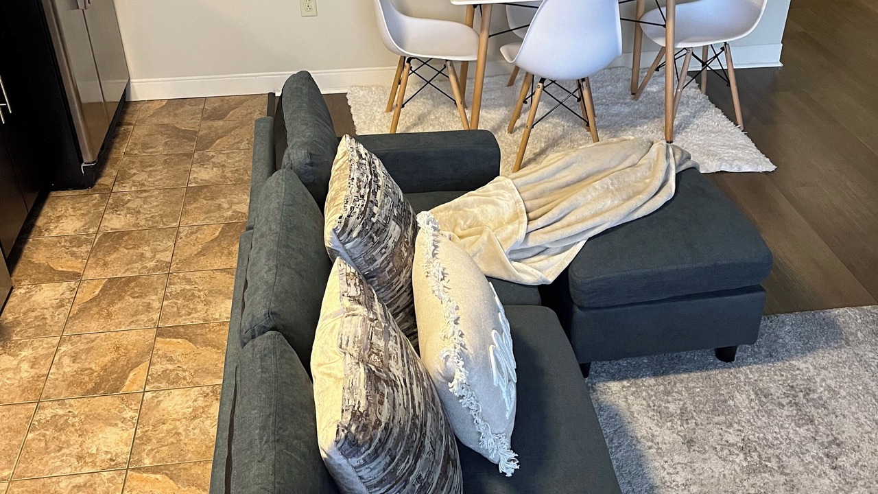 Photo of Livingroom in Downtown Pittsburgh