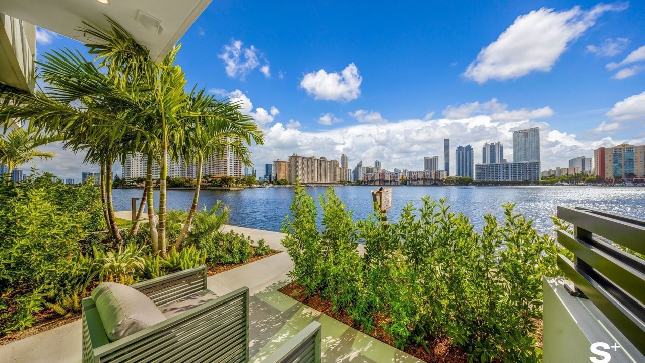 Photo of Outdoor in Eastern Shores