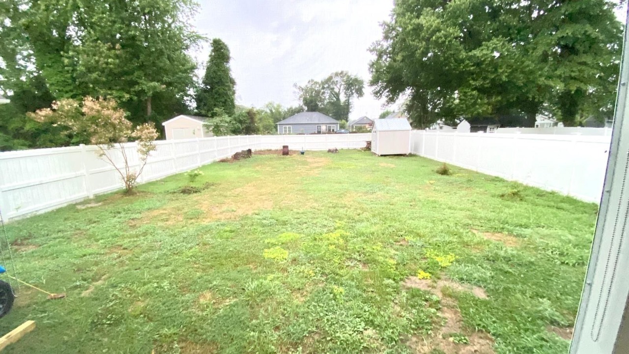 Photo of Outdoor in Issue