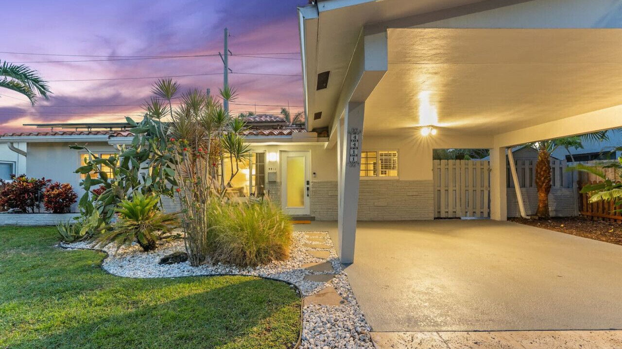 Photo of Outdoor in Coral Heights