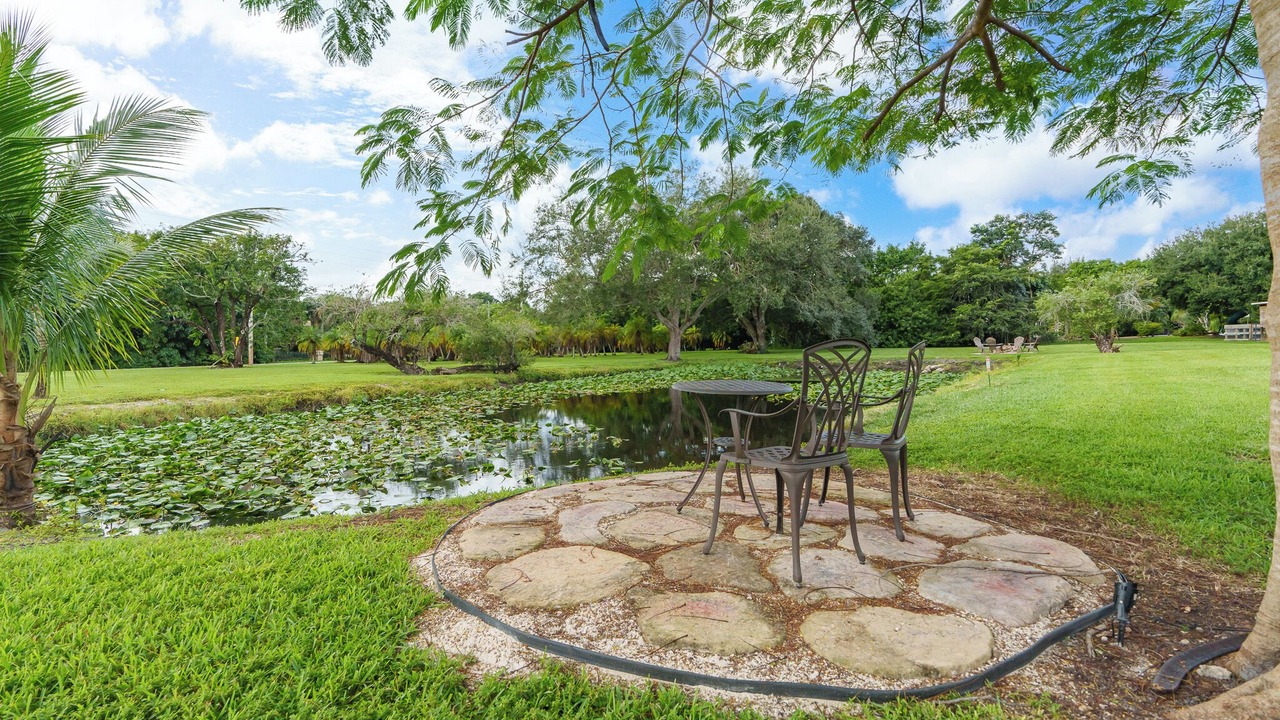 Photo of Outdoor in Plantation