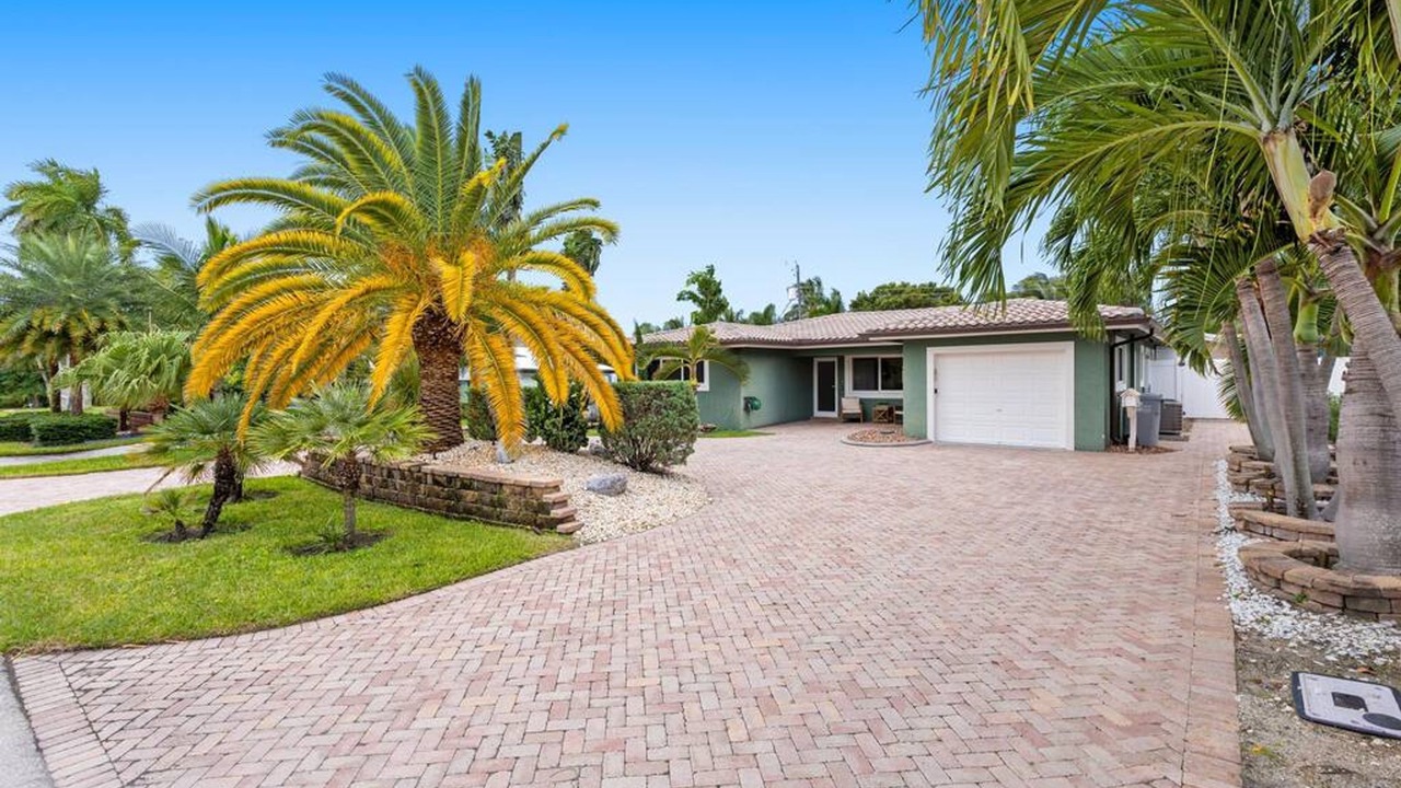 Photo of Others in Santa Barbara Estates