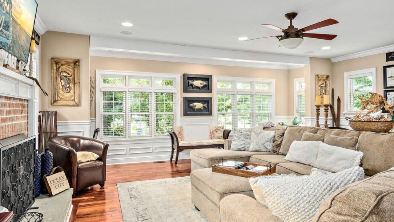 Photo of Livingroom in North End