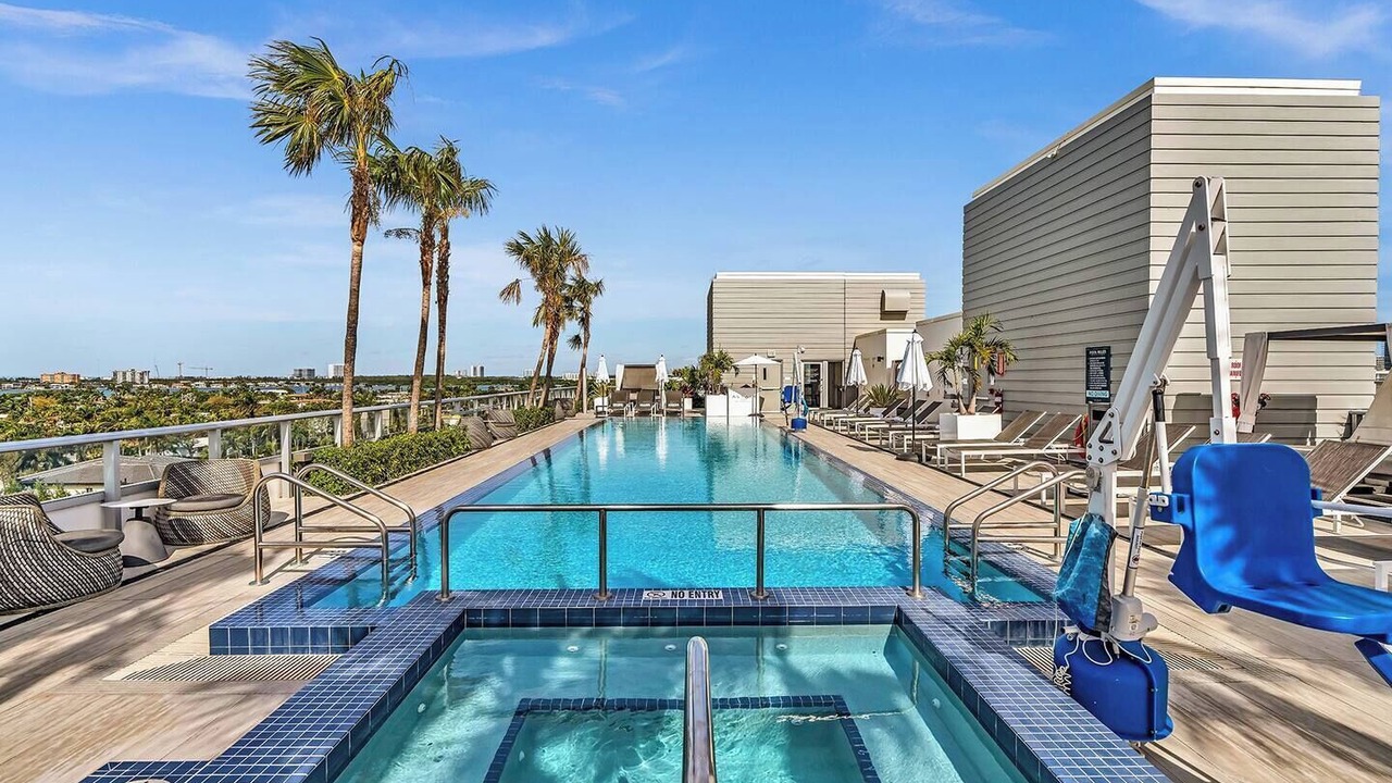 Photo of Outdoor in Bay Harbor Islands