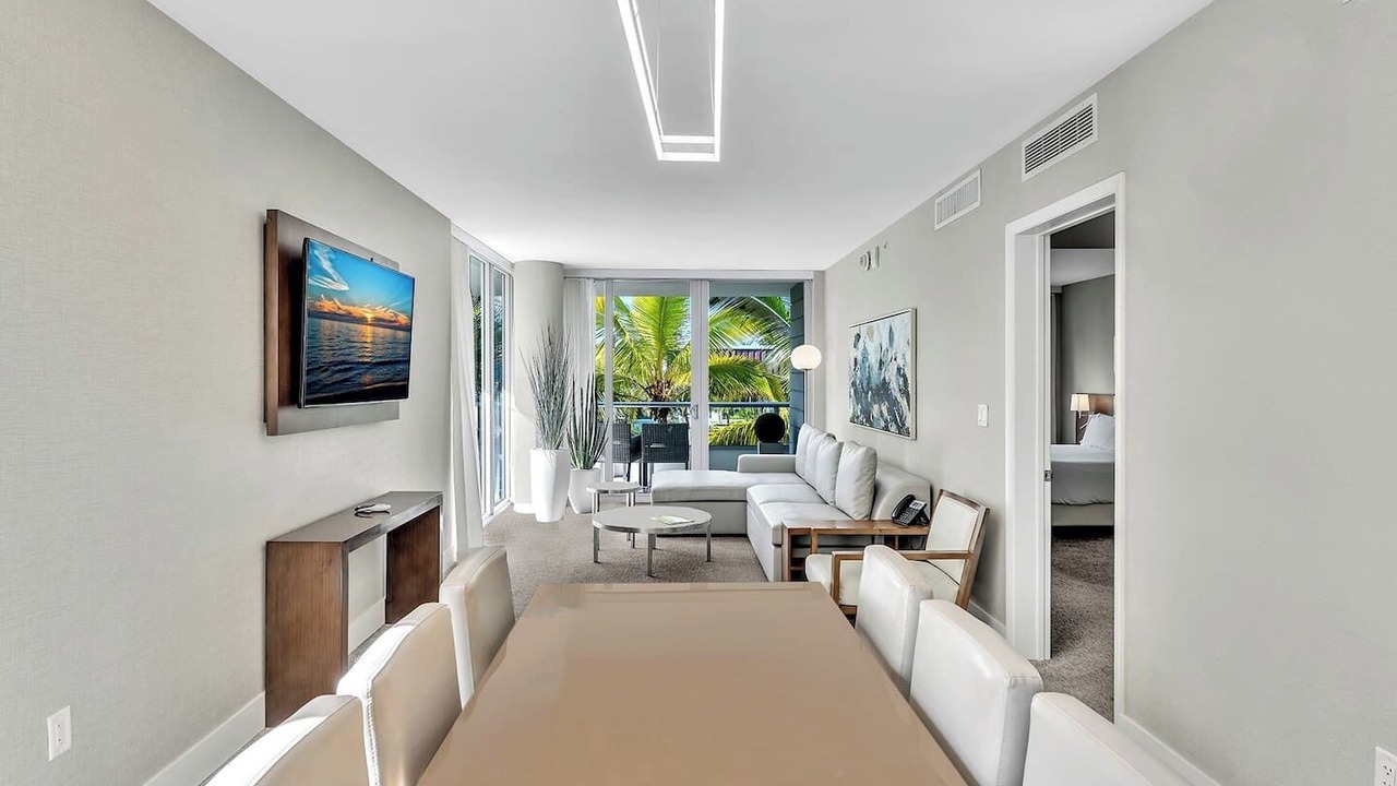 Photo of Others in Bay Harbor Islands