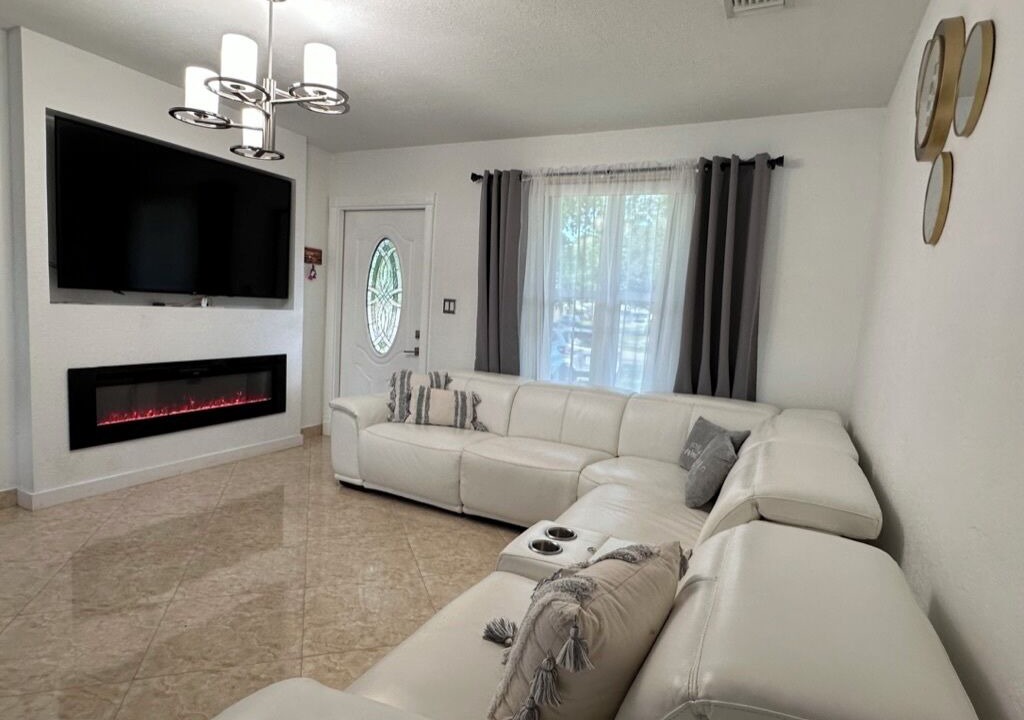 Photo of Livingroom in West Hollywood