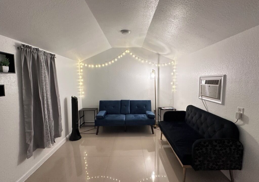 Photo of Livingroom in West Hollywood