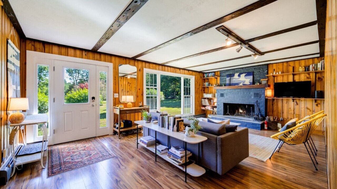 Photo of Livingroom in Kerhonkson