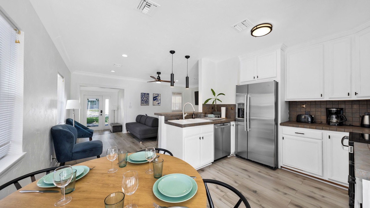 Photo of Kitchen in Poinsettia Heights