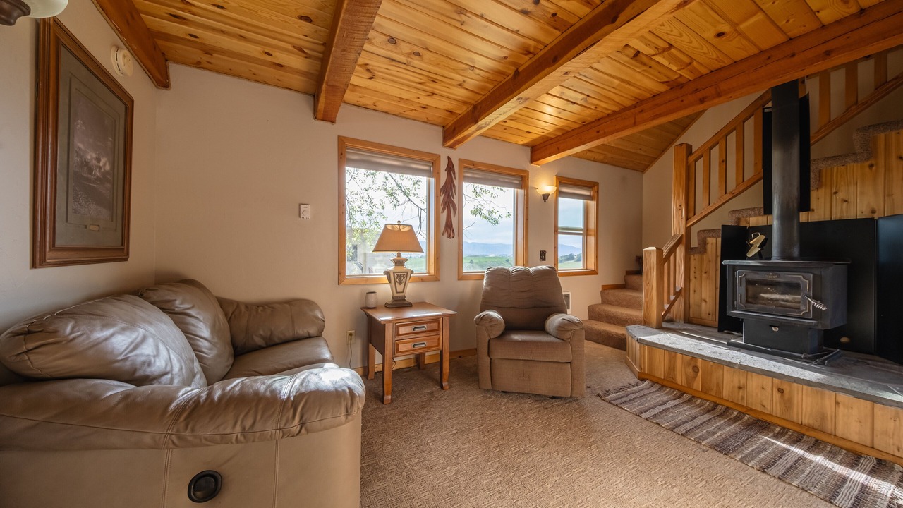 Photo of Livingroom in Eureka