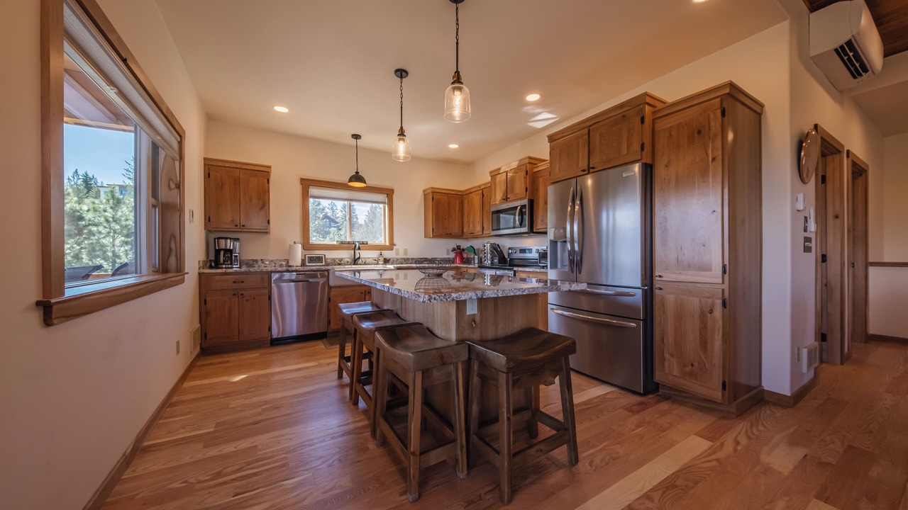 Photo of Kitchen in Rexford