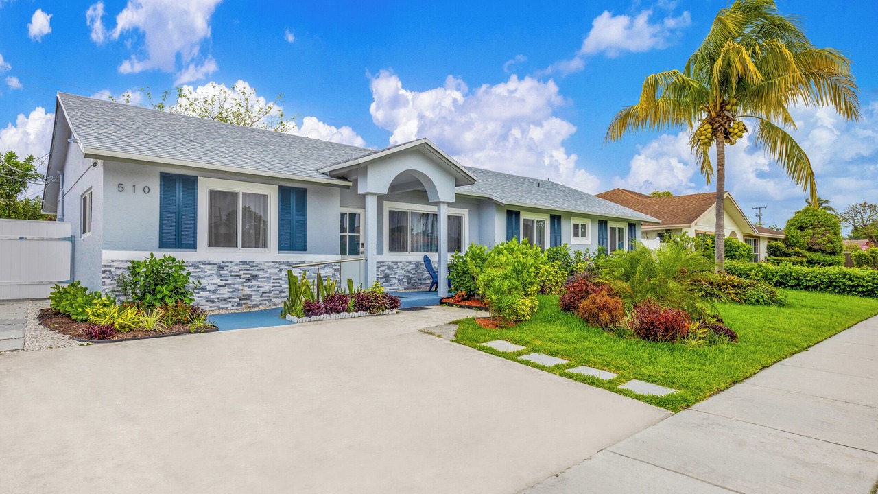 Photo of Outdoor in Pompano Beach
