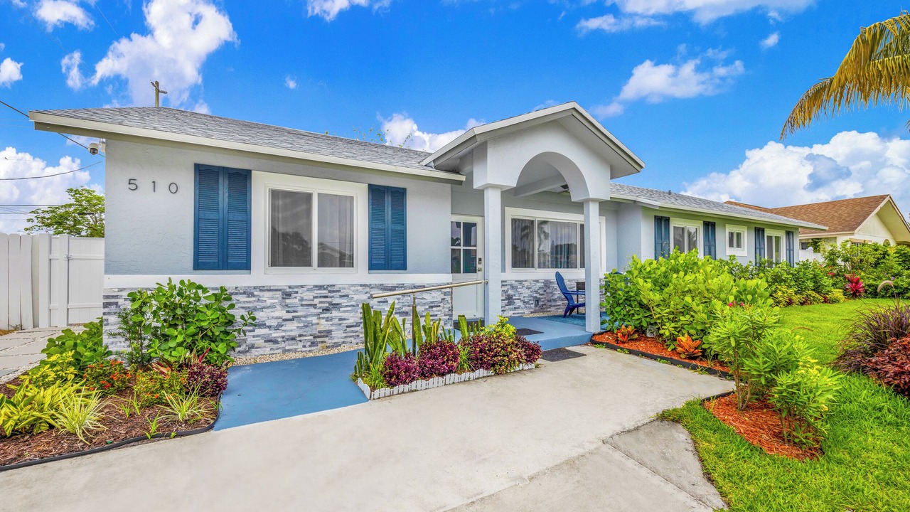 Photo of Outdoor in Pompano Beach