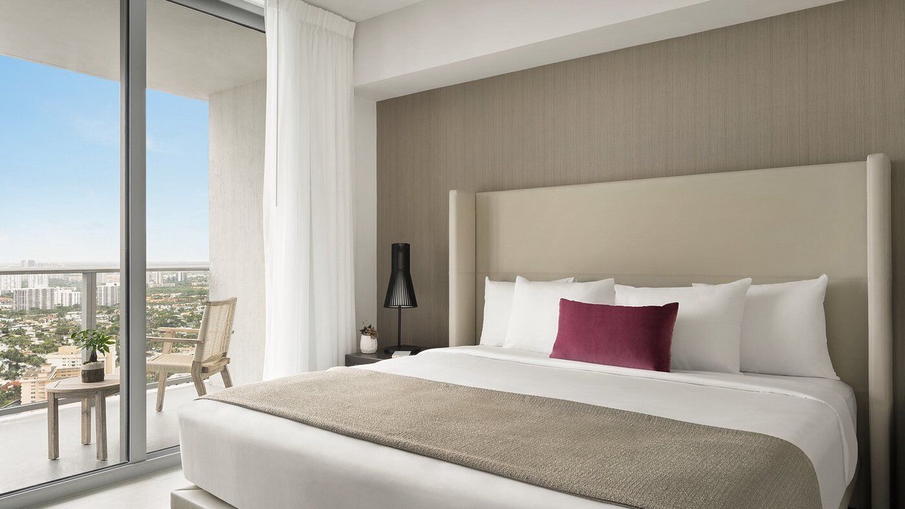 Photo of Bedroom in Hollywood South Central Beach