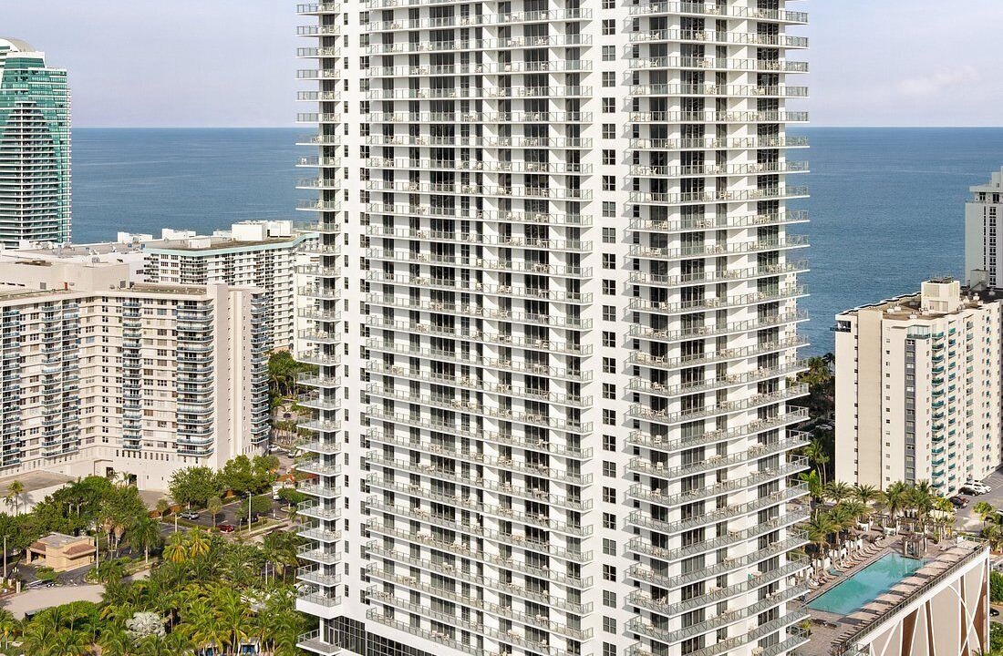 Photo of Outdoor in Hollywood South Central Beach