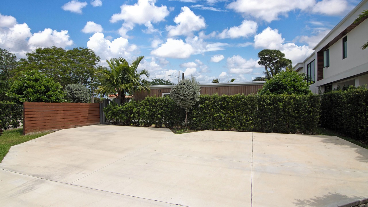 Photo of Outdoor in Lake Ridge
