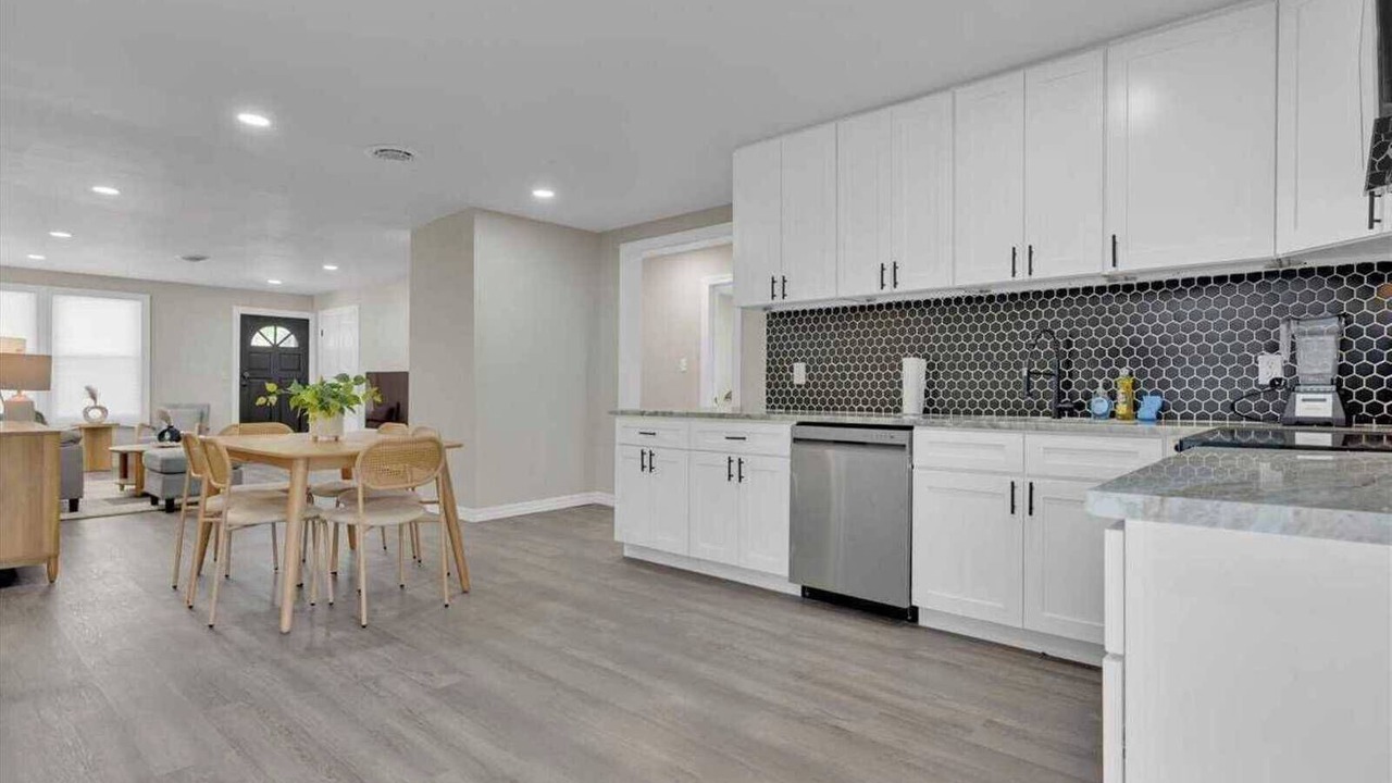 Photo of Kitchen in Newark