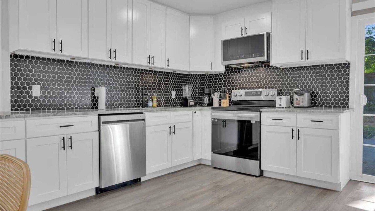 Photo of Kitchen in Newark