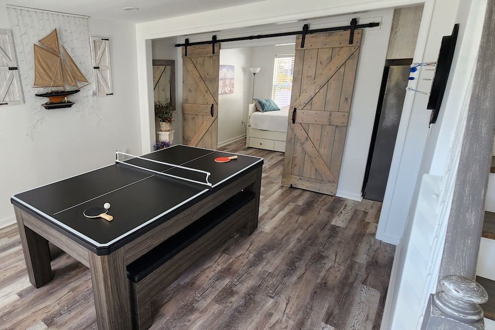 Photo of Bedroom in Issue