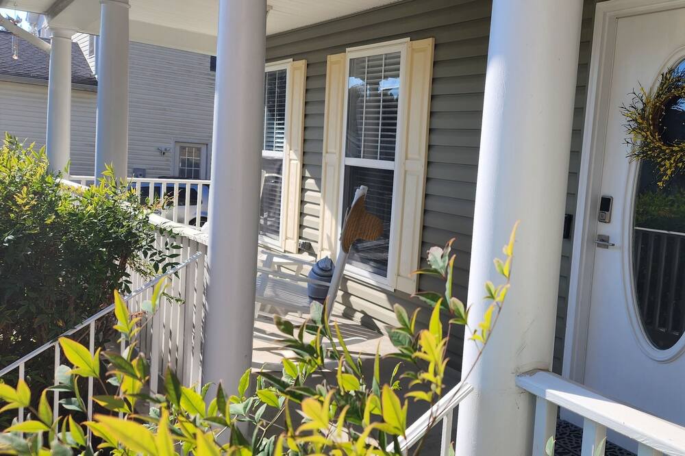 Photo of Outdoor in Issue