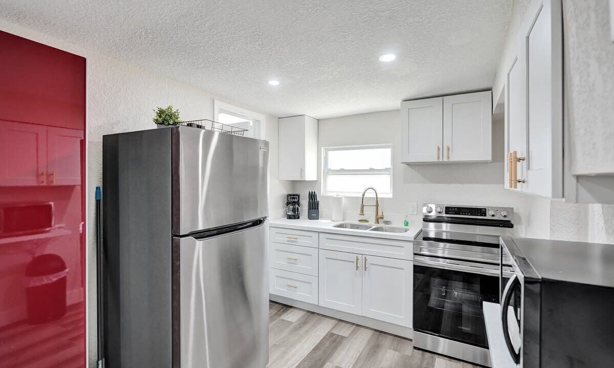 Photo of Kitchen in West Little River