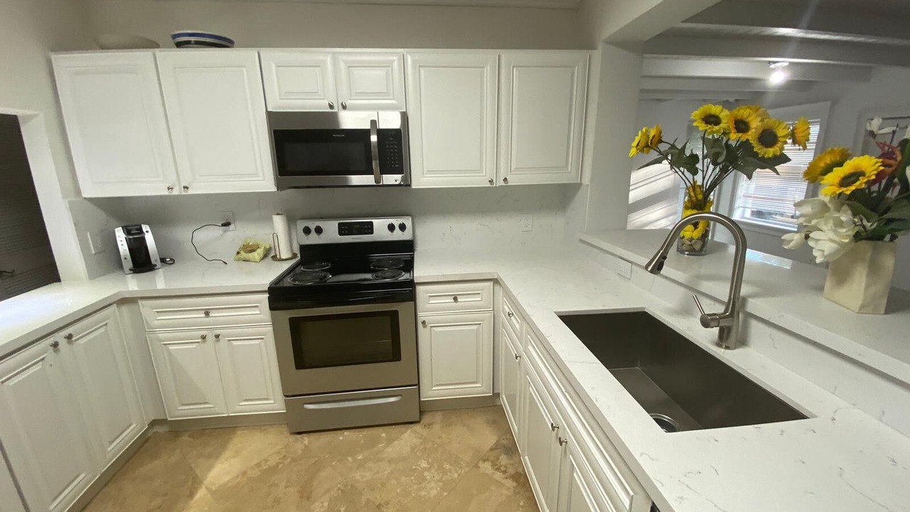 Photo of Kitchen in Biscayne Park