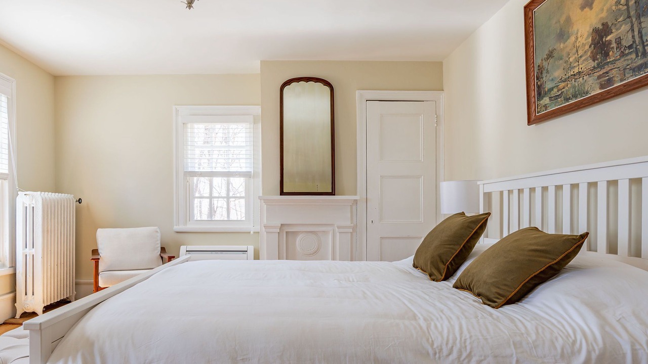 Photo of Bedroom in Wallkill