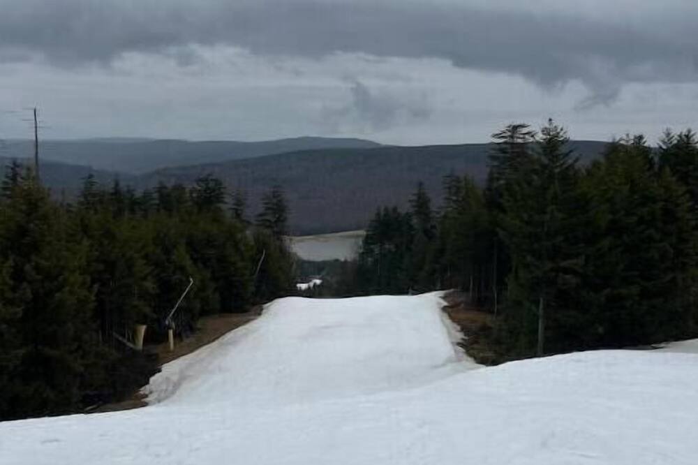 Photo of Outdoor in Mountain Base