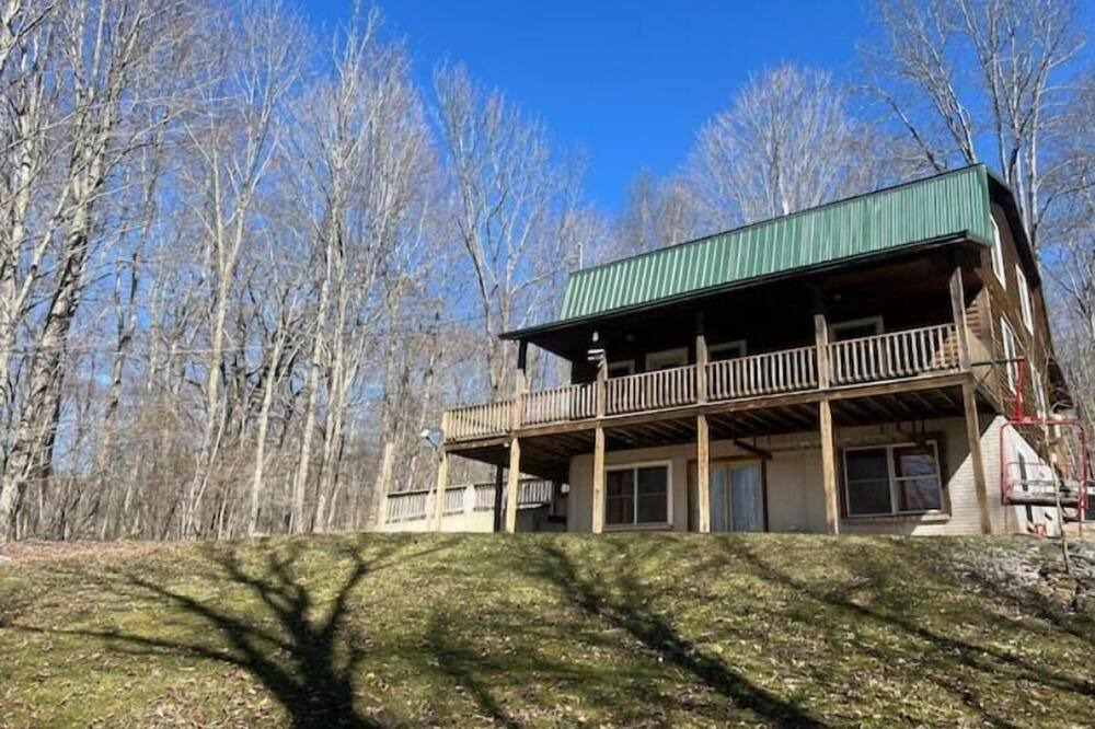 Photo of Outdoor in Mountain Base