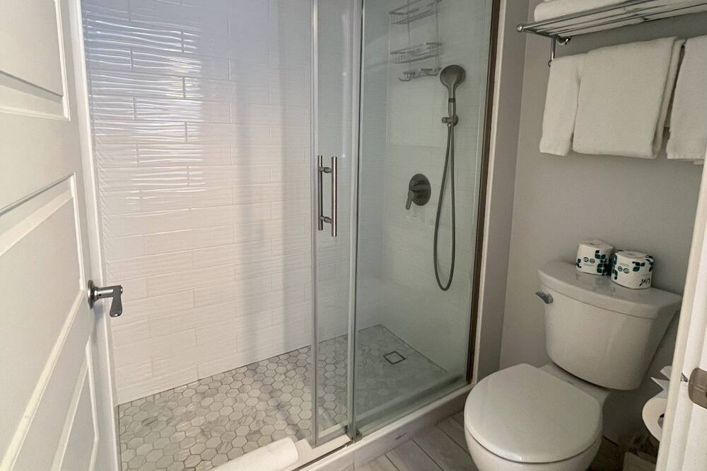 Photo of Bathroom in East Fort Lauderdale