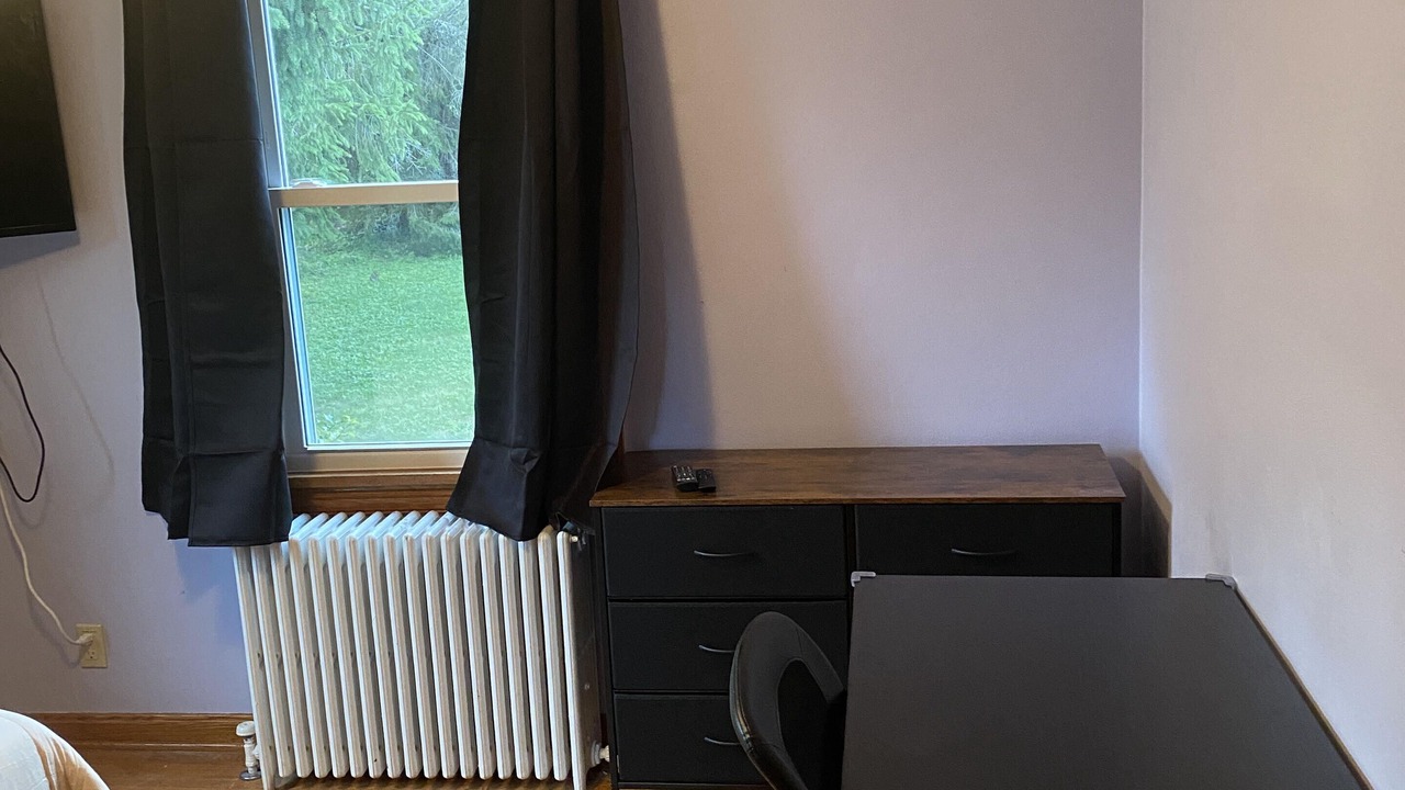 Photo of Bedroom in Westmont