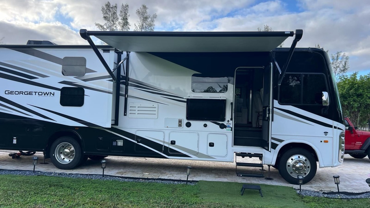 Photo of Outdoor in Parkland