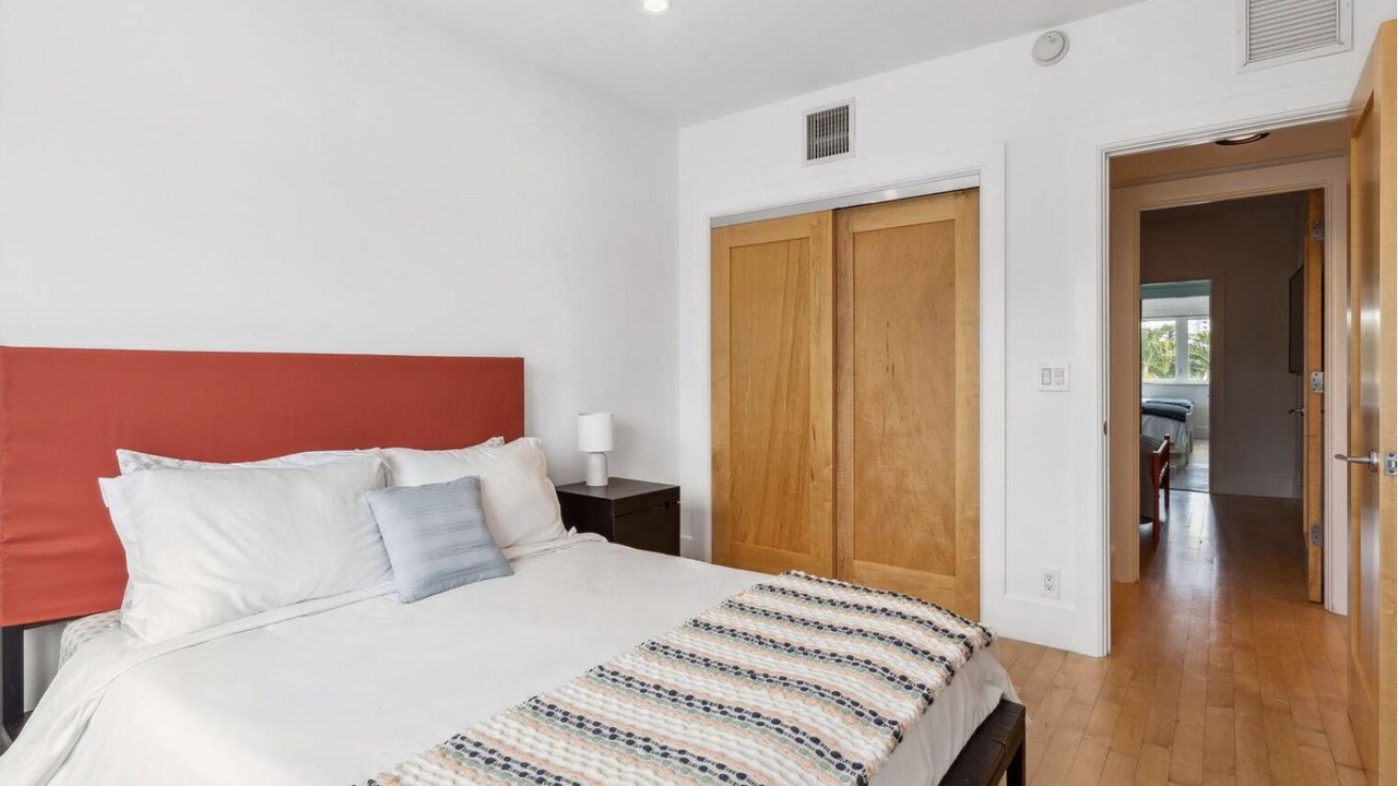 Photo of Bedroom in Barrier Island