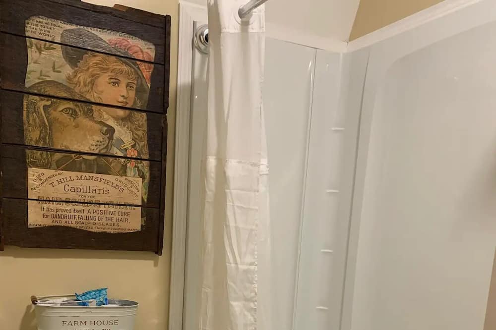 Photo of Bathroom in Mount Nebo