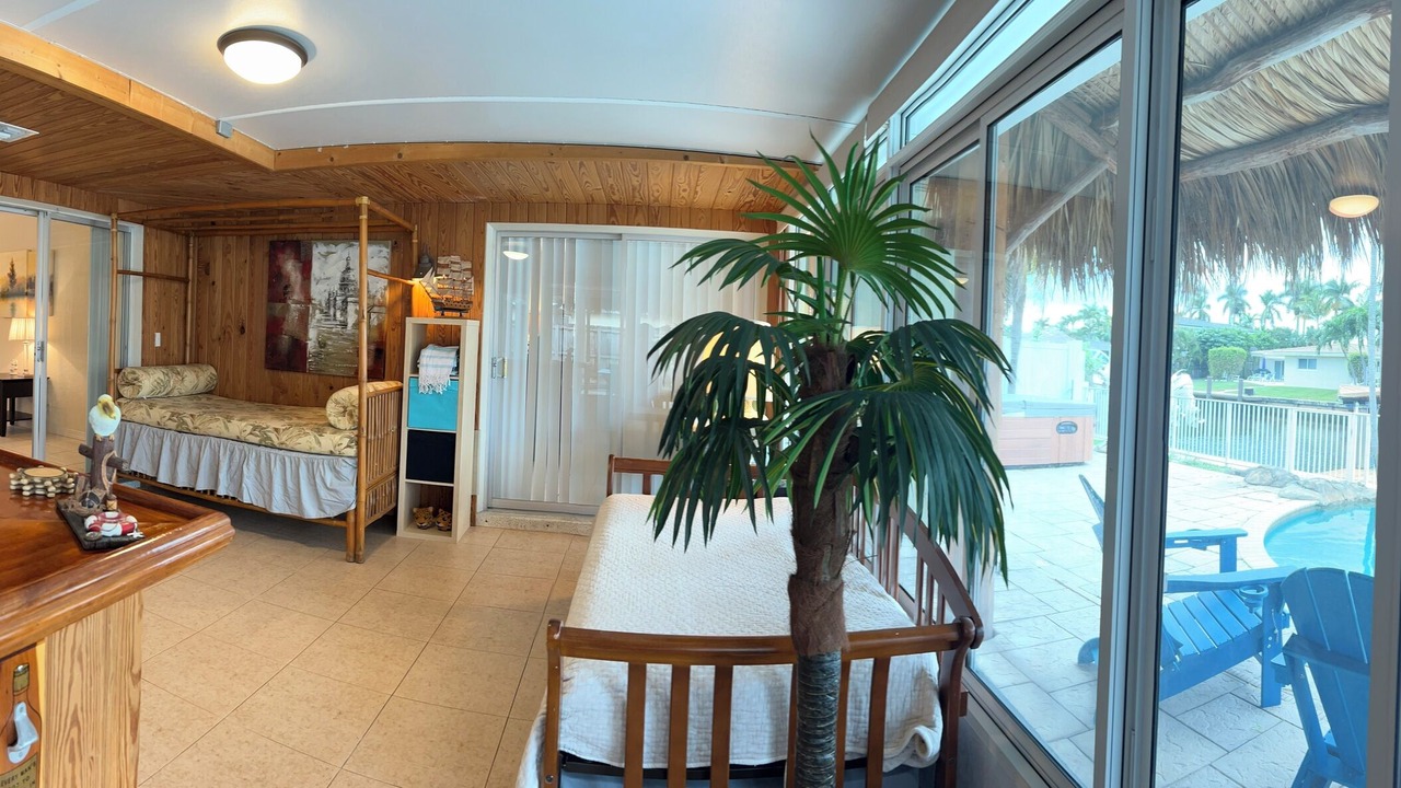 Photo of Others in Coral Ridge Isles