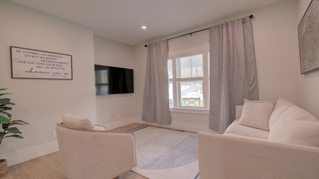 Photo of Livingroom in Yarmouth Port