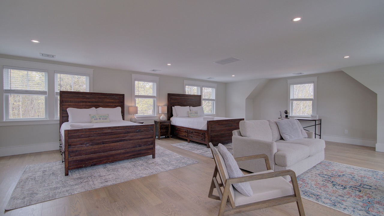 Photo of Bedroom in Yarmouth Port