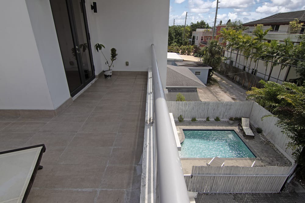 Photo of Patio Balcony in Downtown Fort Lauderdale