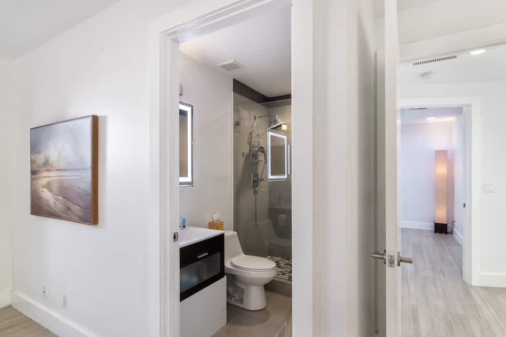 Photo of Bathroom in Downtown Fort Lauderdale